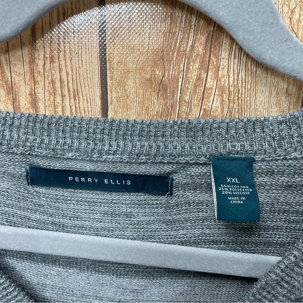 Perry Ellis Men's Knit Casual V-Neck Sweater Gray size XXL - Picture 4 of 10